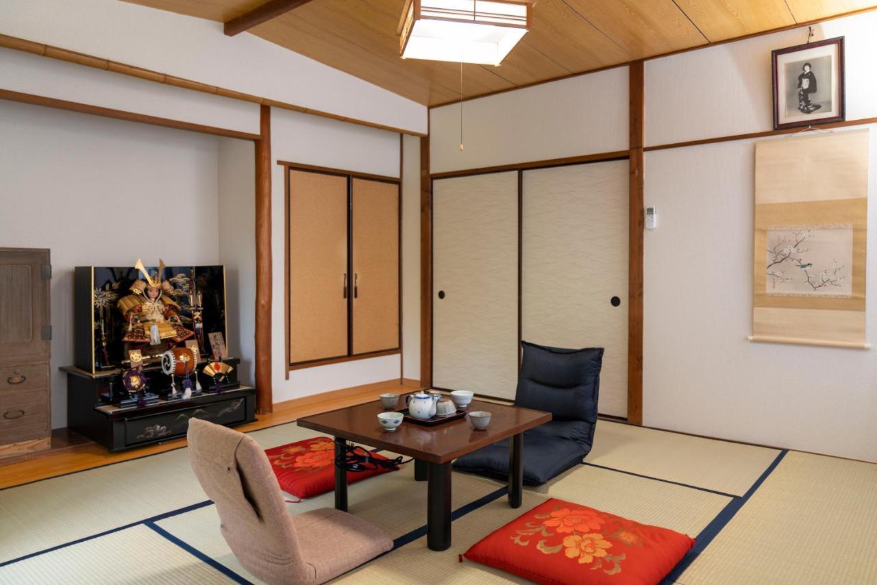 【箱根湯本】日本家屋・箱根湯本駅から徒歩15分、芸者教師の家 Hakone Exterior photo