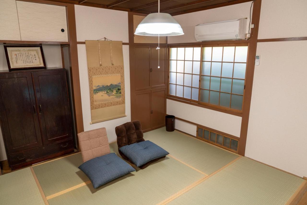 【箱根湯本】日本家屋・箱根湯本駅から徒歩15分、芸者教師の家 Hakone Exterior photo