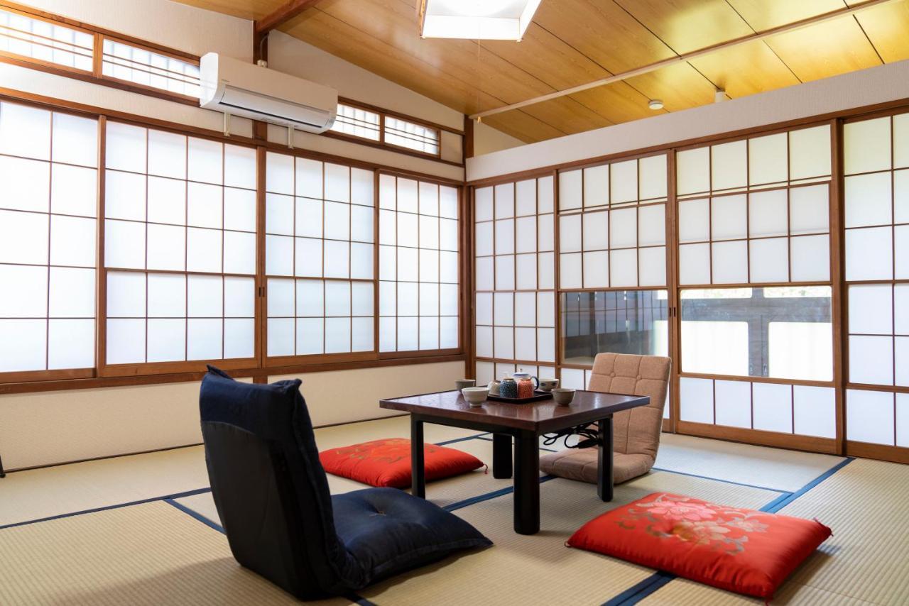 【箱根湯本】日本家屋・箱根湯本駅から徒歩15分、芸者教師の家 Hakone Exterior photo